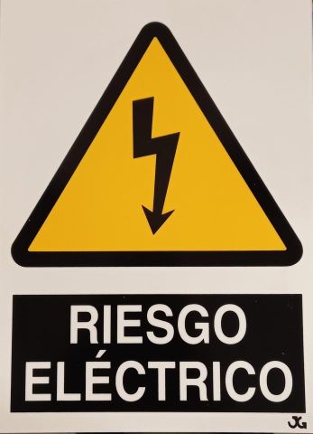 SEÑAL RIESGO ELÉCTRICO 21X29 CM